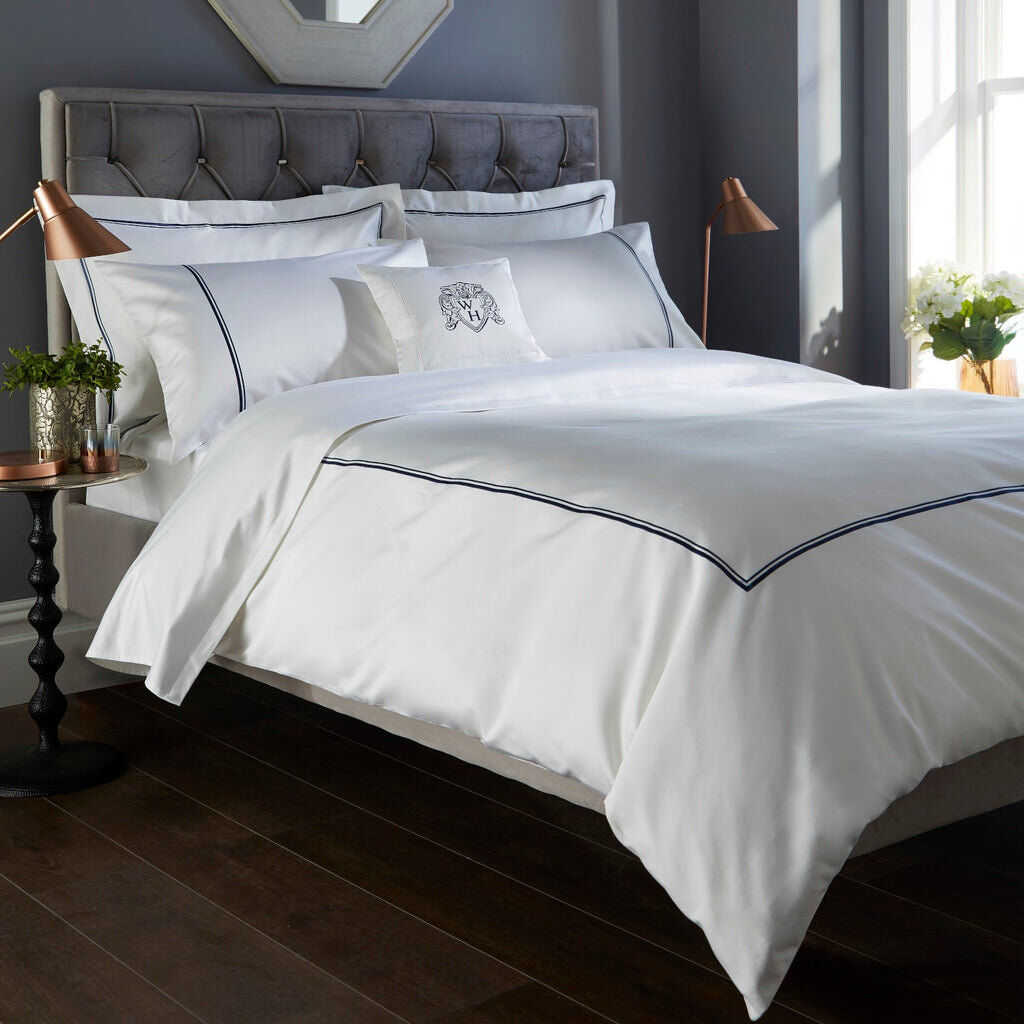 White Noise 800 Thread Count Double Cord Embroidered Sateen Duvet Cover Navy Kingsize Duvet Cover