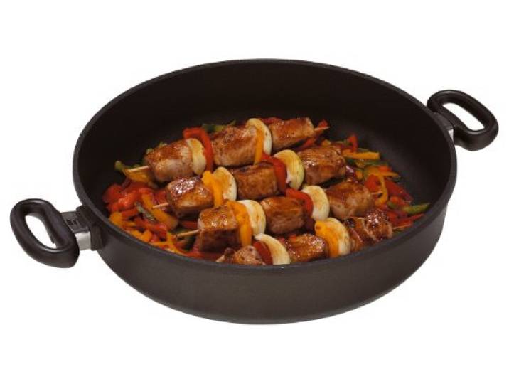 AMT Gastroguss Schmortopf, Ø 32 cm, 8 cm hoch, Bratpfanne mit zwei Seitengriffen, nicht induktionstauglich, backofenfest, Lotan® Antihaft-Veredelung, Aluguss (Aluminium), AMZN-832