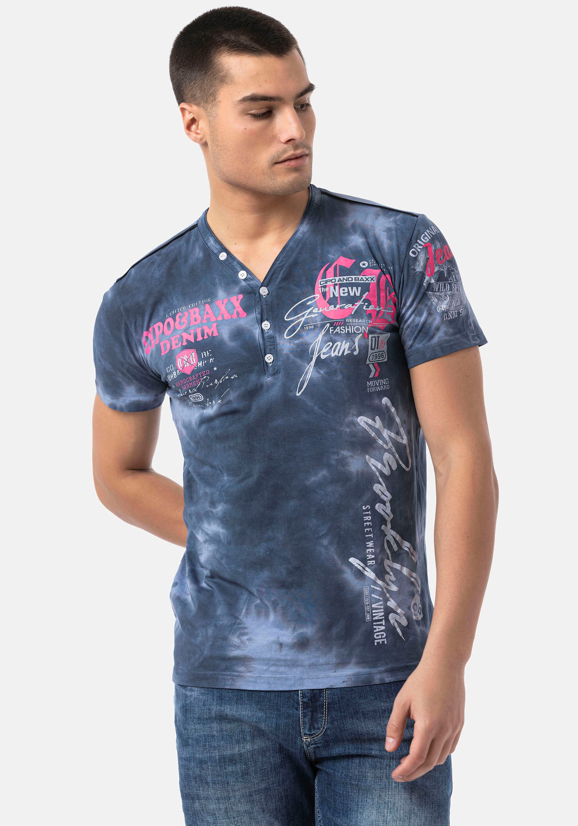 Kurzarmshirt CIPO & BAXX, Herren, Gr. 4XL, blau (navyblau), Jersey, Obermaterial: 98% Baumwolle, 2% Elasthan, bedruckt, slim fit hüftlang, V-Ausschnitt, Shirts Kurzarmshirt navyblau 4XL
