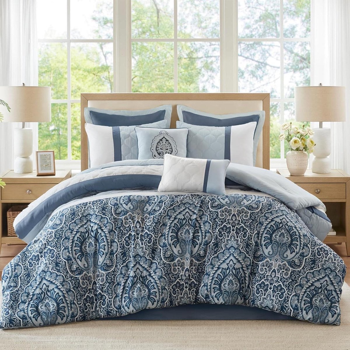 Blauwe Queen Size Dekbed Set met 8 Delige Beddengoed Set en Sierkussens in Scrollwork Design
