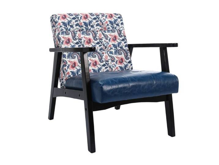 Fauteuil Scandinave en Simili Cuir Bleu Roi & Dossier en Canevas Fleuri – Élégance et Confort Nordique