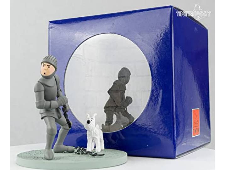 Collectible box scene figure Tintin in armour with Snowy Moulinsart 43105 (2010)