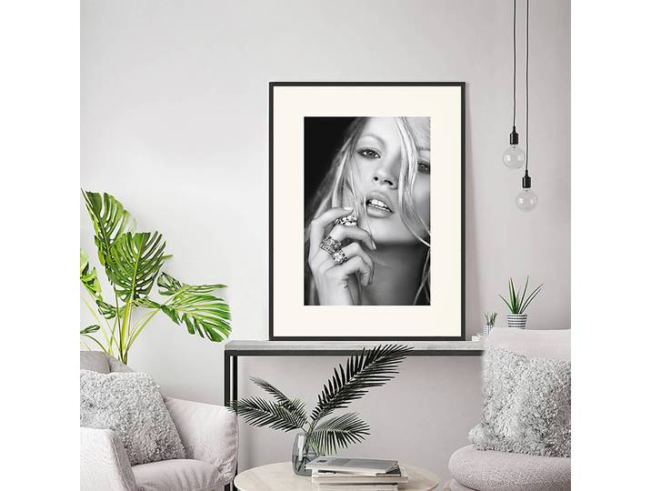 Bild Kate Moss I Rahmen: Massivholz Buche, lackiert Abdeckung: Plexiglas Multicolor 62 x 82cm