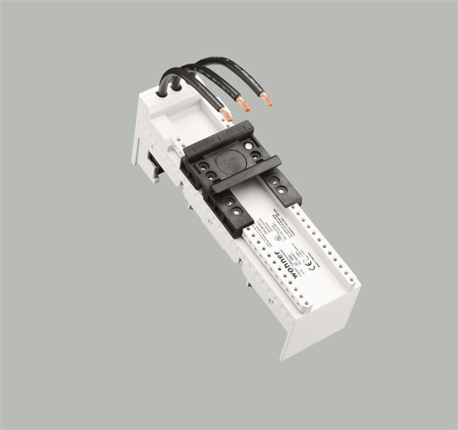 Wöhner Adaptateur 32A EEC rail porteur 32590 ; schalk (32590)