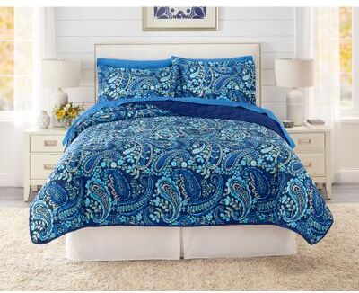 BH Studio Reversible Quilt by BH Studio in Navy Paisley (Size TWIN)