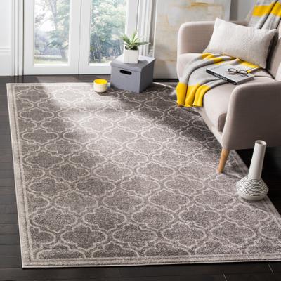 SAFAVIEH Amherst Octavia Modern Rug