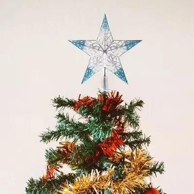 Uplifted Goods Glittering Christmas Tree Star Topper white Blue