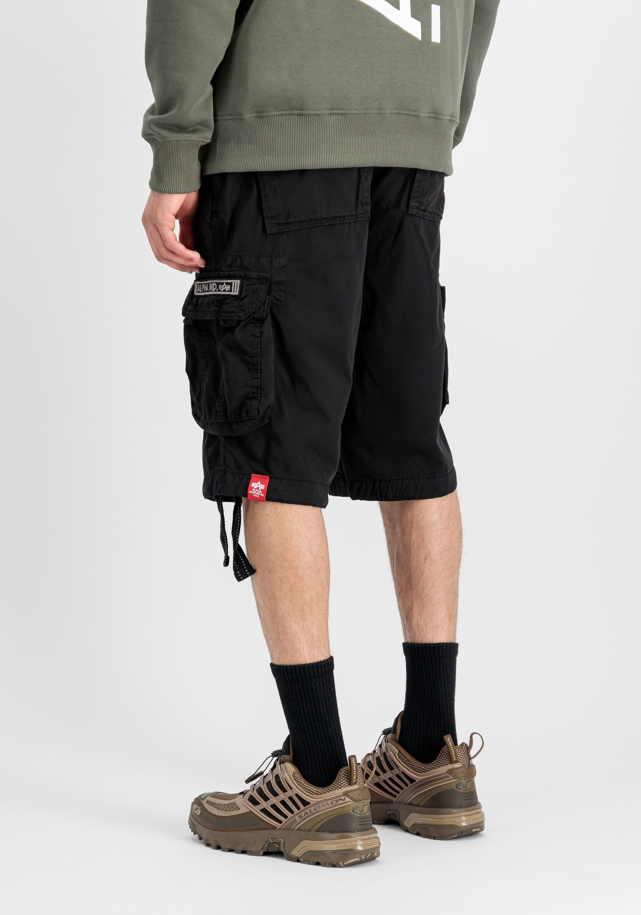 Shorts ALPHA INDUSTRIES "Jet Shorts", Herren, Gr. 31, Normalgrössen, schwarz, Obermaterial: 100% Baumwolle, Hosen Shorts schwarz 31, Normalgrössen