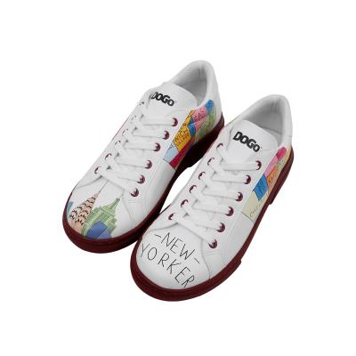 Sneaker DOGO "Ace Low-Top Sneaker Manhattan Damen Sneaker", Damen, Gr. 36, Normalschaft, weiß, Lederimitat, Schuhe Sneaker, Handgefertigt
