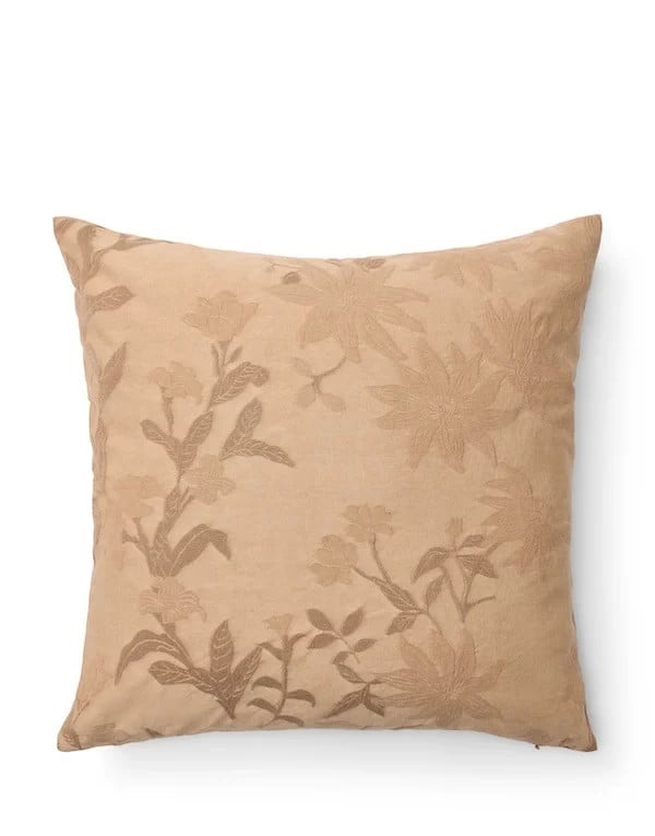 Essenza Claudine sierkussen Golden sand