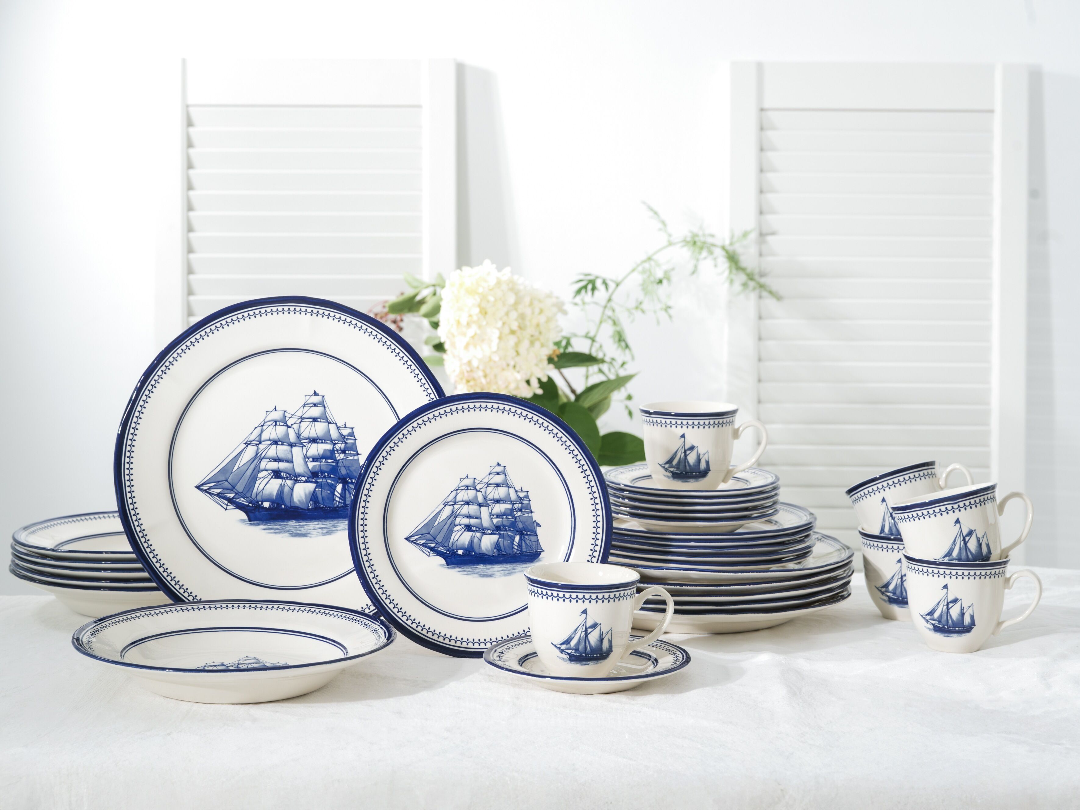 Kombiservice CREATABLE "Segelschiff, Service 30-tlg.", blau, 30, Steingut, Geschirr-Sets, Kombiservice, Elegante Fahnenform, Schiffsdekor