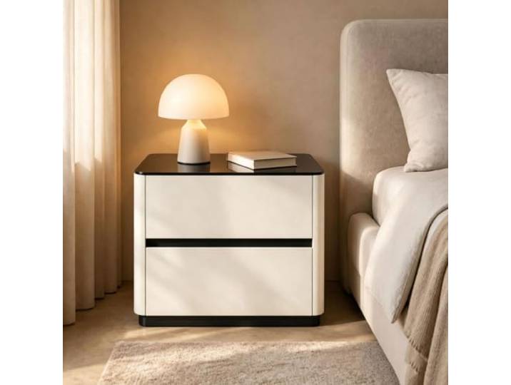 Moderner Nachttisch Leder 2 Schubladen Tisch mit Holzrahmen Verdeckte Griffe Aufbewahrungsschrank Kleine Möbelstücke Für Schlafzimmer Wohnheimzimmer Wohnzimmer(White)