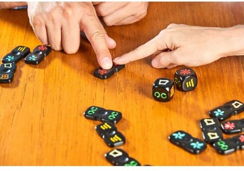 Bananagrams International Cobra Paw