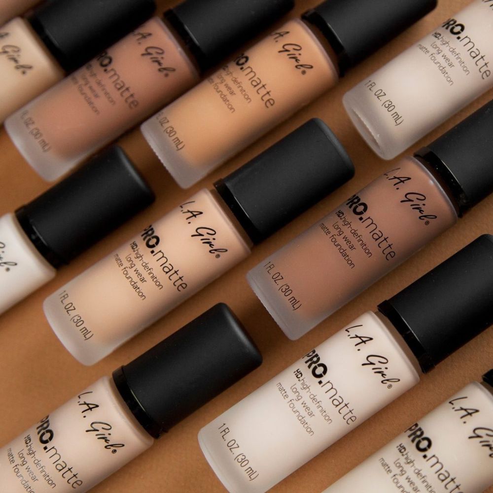 L.A. Girl Base de maquillaje PRO Matte HD Long Wear 30mL Beige