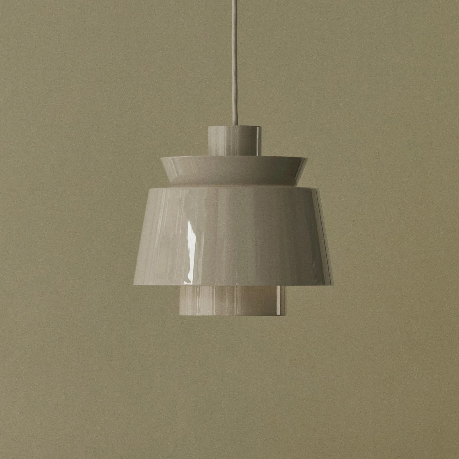 &Tradition Utzon JU1 hanglamp - Grijs-beige - Ø 22 cm