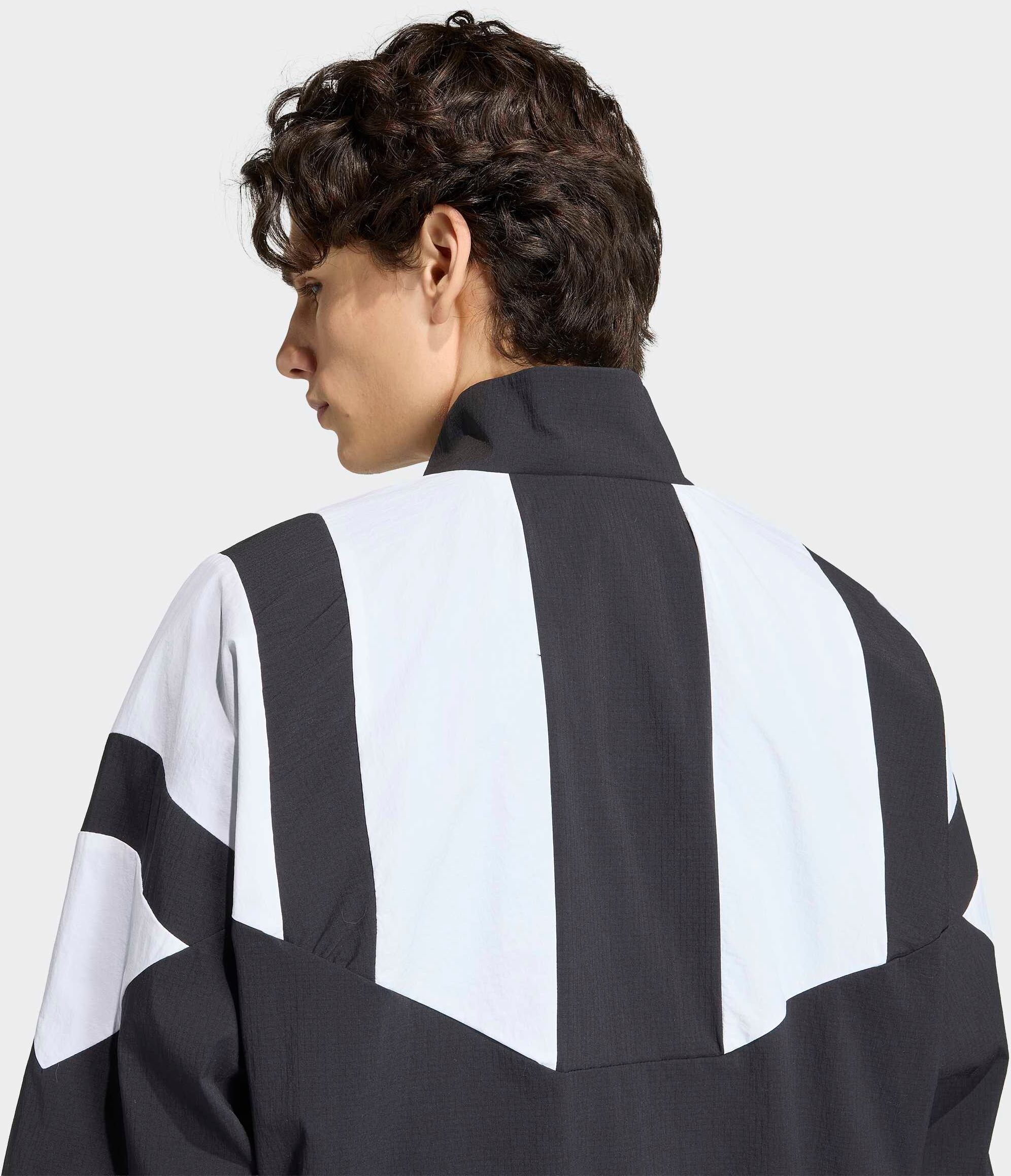 Trainingsjacke ADIDAS ORIGINALS "BLOCKED ORIGINALS", Herren, Gr. XL, schwarz-weiss (schwarz), Obermaterial: 94% Polyamid, 6% Elasthan, Jacken Trainingsjacke schwarz XL