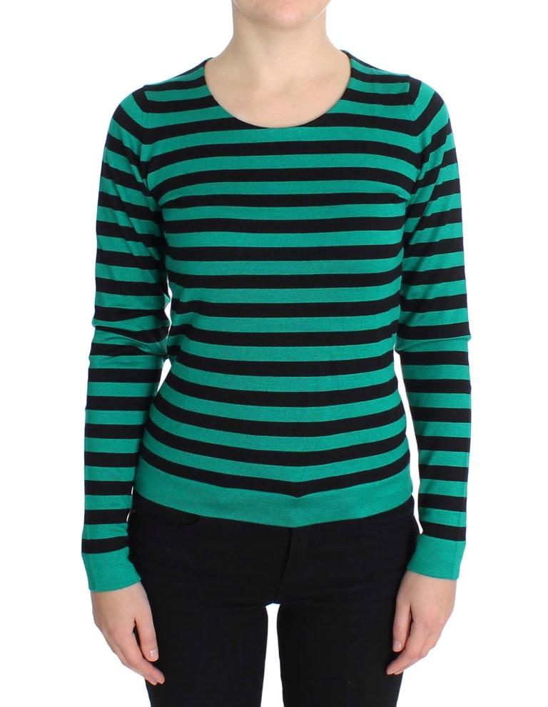 Gestreifter Strickpullover mit langen Ärmeln