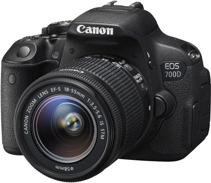 Canon EOS 700D   Noir   EF-S 18-55mm 3.5-5.6 IS STM - Refurbished