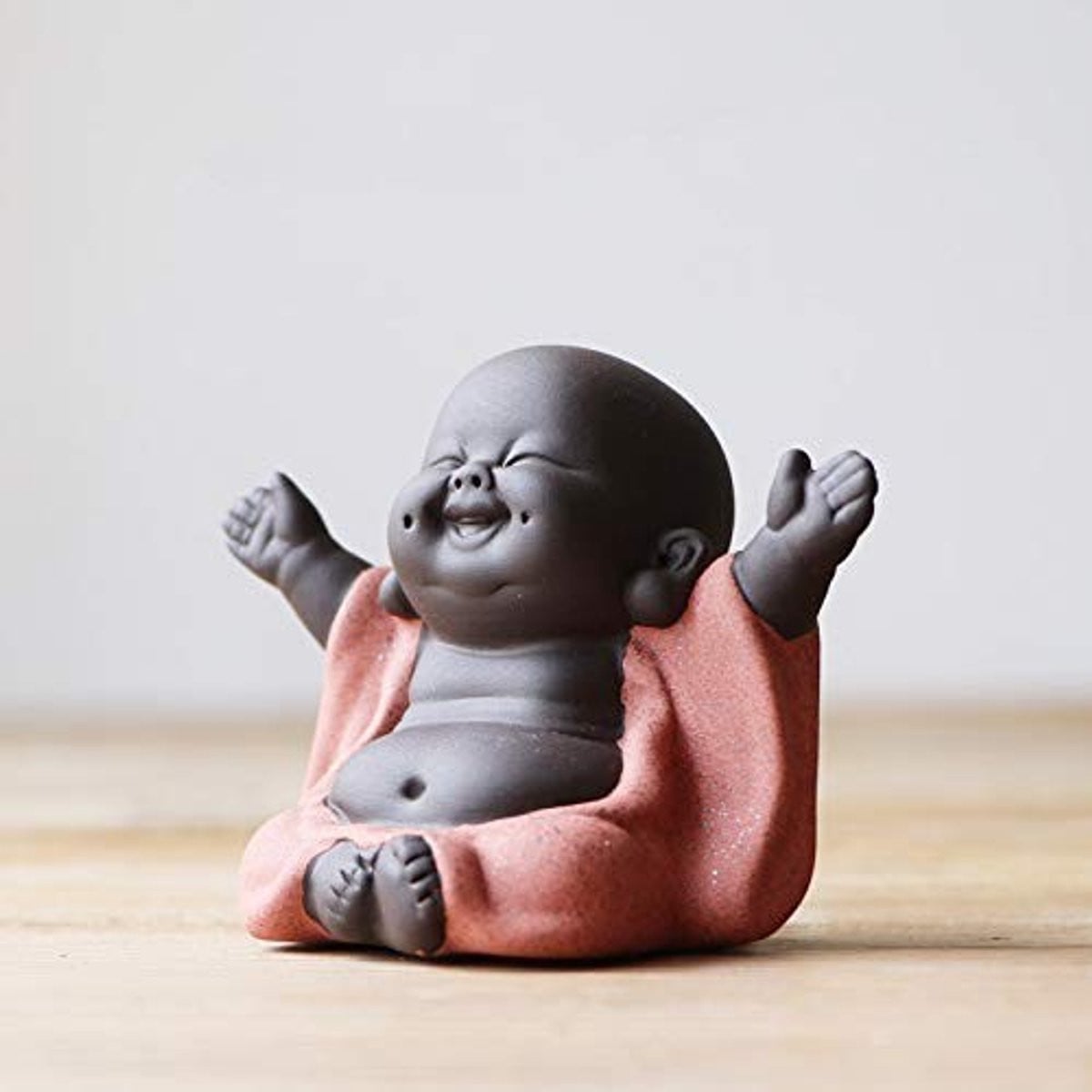 Dailygoods Boeddhabeeldje Klein - Keramisch Monniksfiguurtje - Hoogte: 6,8 cm
