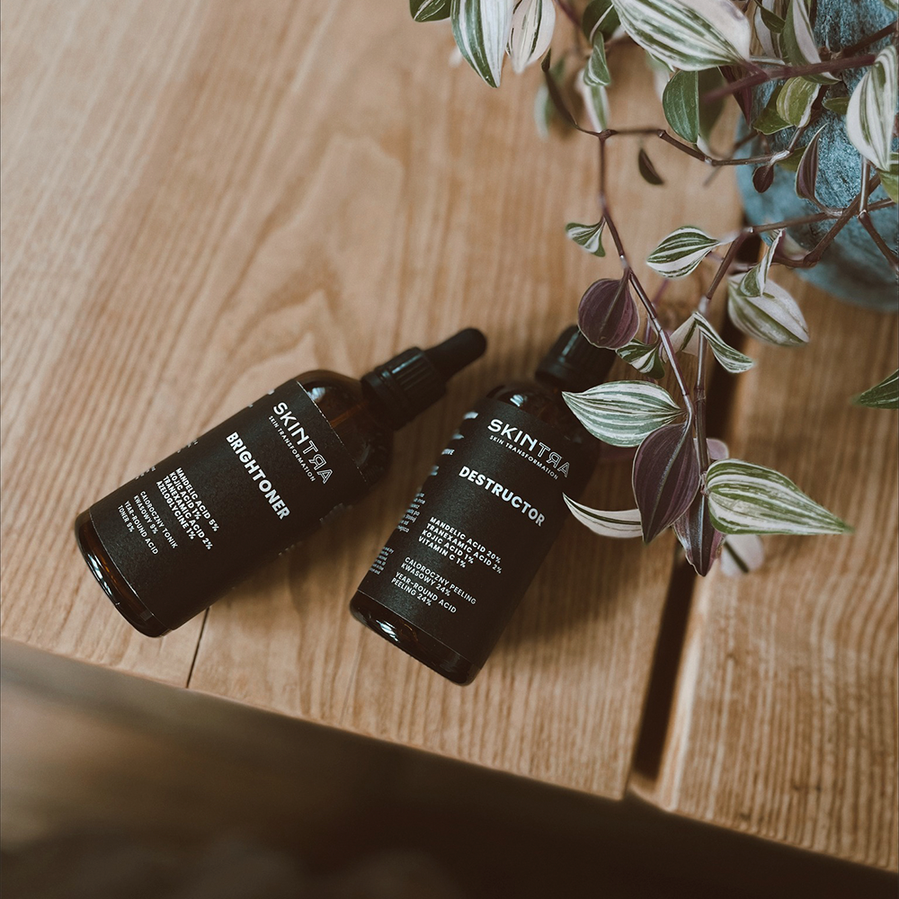 SkinTra Brightoner Tónico ácido para todo el año 9%. 100mL