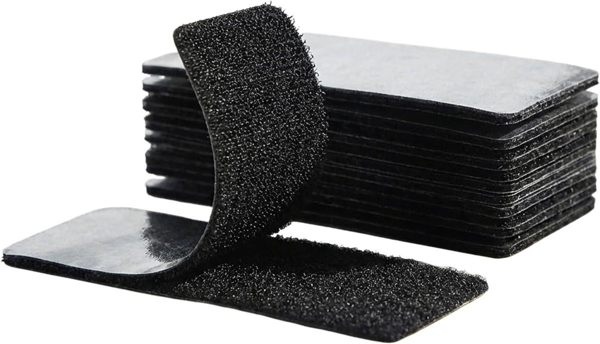 30 stuks Dubbelzijdige Plakstrips 30 x 100 mm, Verwijderbare Niet-Slip Pads voor Vloerkleden, Tegels, Houten Vloeren en Meubels