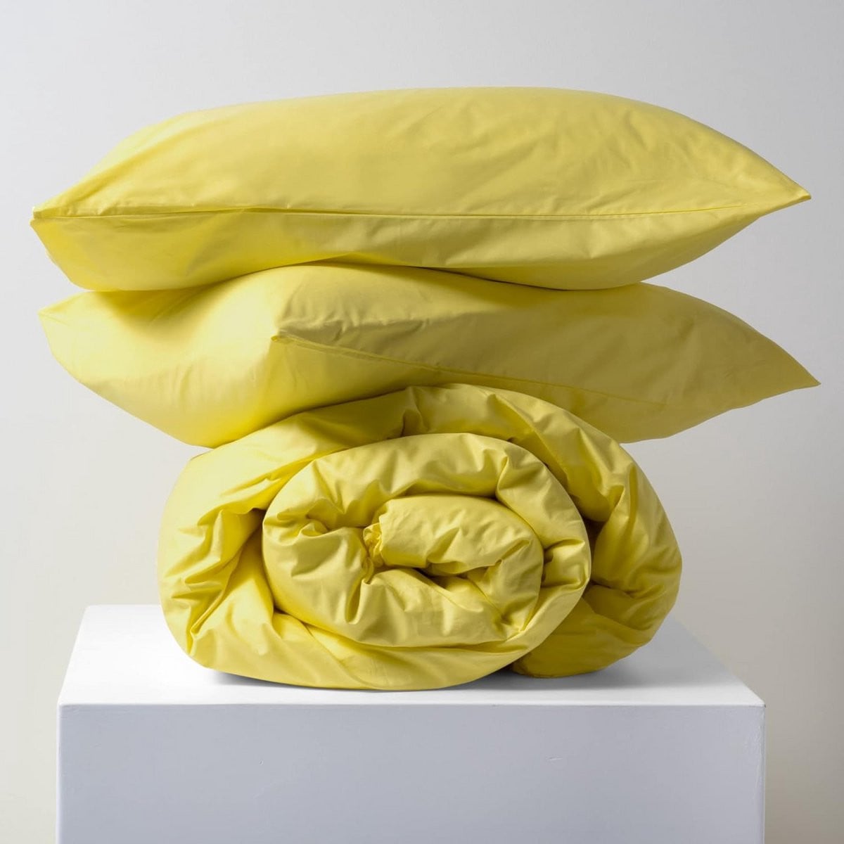 Geel katoenen eenpersoons beddengoedset met dekbedovertrek 155x240 cm en kussensloop