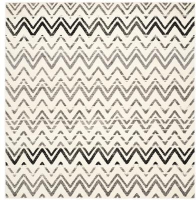SAFAVIEH Evoke Lissa Distressed Vintage Boho Rug