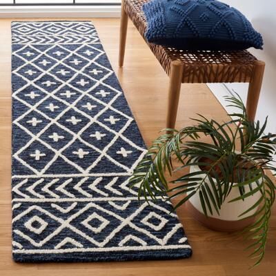 SAFAVIEH Handmade Metro Ibbine Moroccan Boho Wool Rug