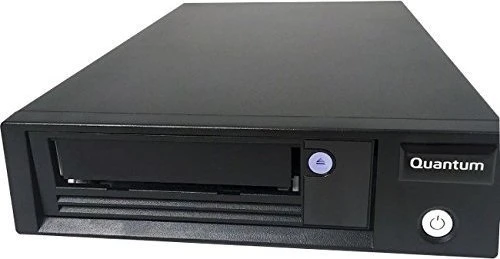 Quantum LTO8 Tape Drive Half Height Tabletop SAS schwarz