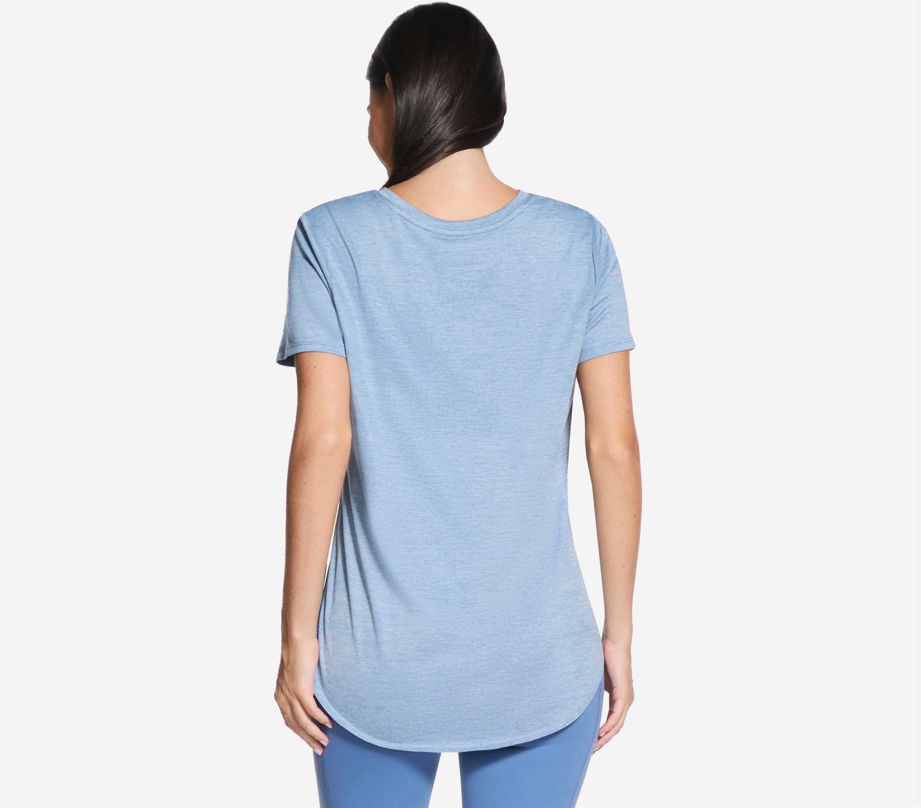 Funktionsshirt SKECHERS "Tunic Tee", Damen, Gr. XS (34), blau (blau dawn), Jersey, Obermaterial: 91% Polyester, 9% Elasthan, Rundhals, Shirts Funktionsshirt, mit Markenlabel, aus Polyester und Elasthan, elastisches Material blau dawn XS (34)