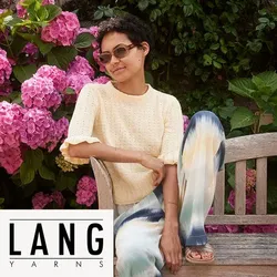 Strickanleitung – Kurzarmpullover "Blossoming" aus Lang Yarns WOOLADDICTS Bliss