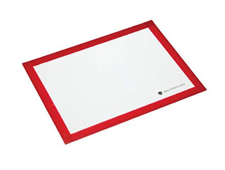 KitchenCraft MasterClass Grote Bakmat Met Antiaanbaklaag, Silicone, ‎40 x 30 x 0,1 Centimeter, Rood/Wit, MCSILBSHEET
