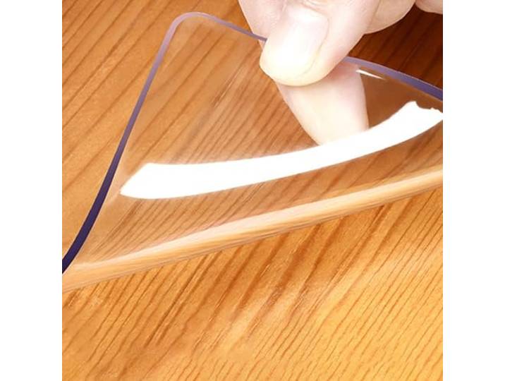 Eiauiuo PVC Tischschutzfolie Transparent Mattiert Tischunterlage Esstisch Schützt Vor Beschädigungen, Wasserabweisend, Leicht Abwischbar, Für Zuhause Und Büro(Transparent 3mm,60*145cm)