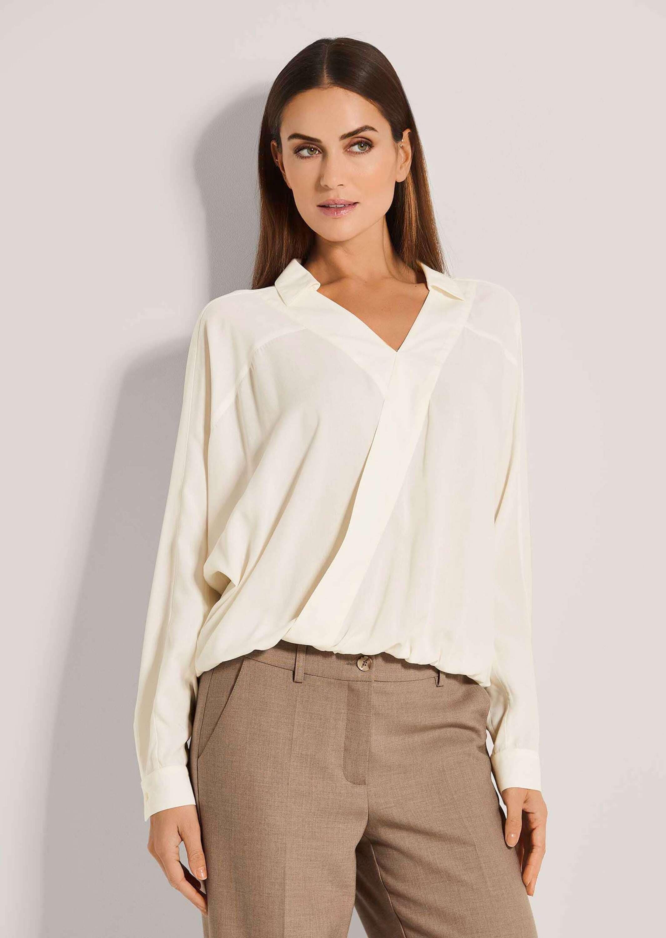 Langarmbluse MADELEINE "Bluse Wickelbluse mit Fledermausärmeln", Damen, Gr. 34, weiß (wollweiß), Obermaterial: 100% Viskose CV., Modern, normal, V-Ausschnitt, Blusen
