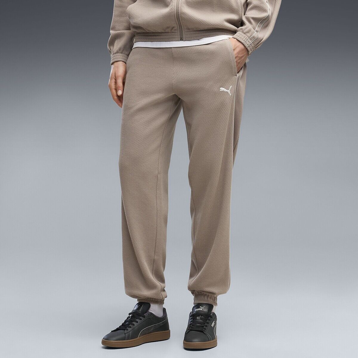 Pantalon de sport, Puma Class