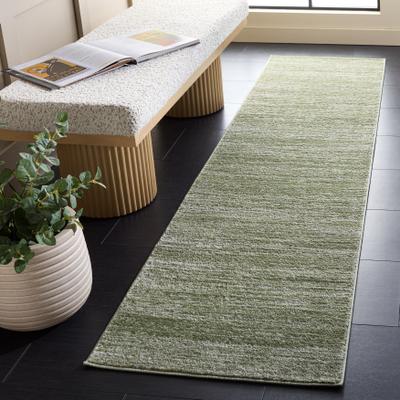 SAFAVIEH Carter Gulzat Modern & Contemporary Rug