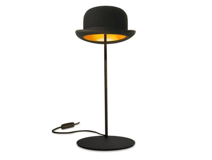 INNERMOST lampe de table avec le chapeau JEEVES (Chapeau melon noir avec inteur dorBone - Feutre et aluminium anodisé)