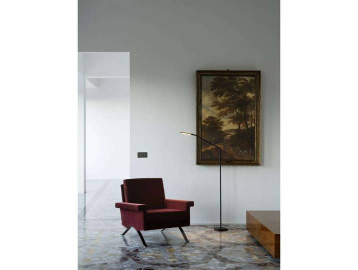 Lampadaire Untitled Reading Linear, noir - Nemo Lighting - Salon / séjour - Aluminium