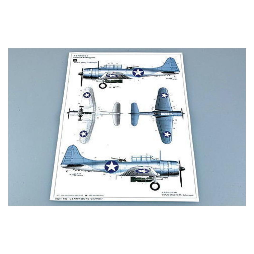 Trumpeter SBD-1/2 Dauntless US Navy (02241)