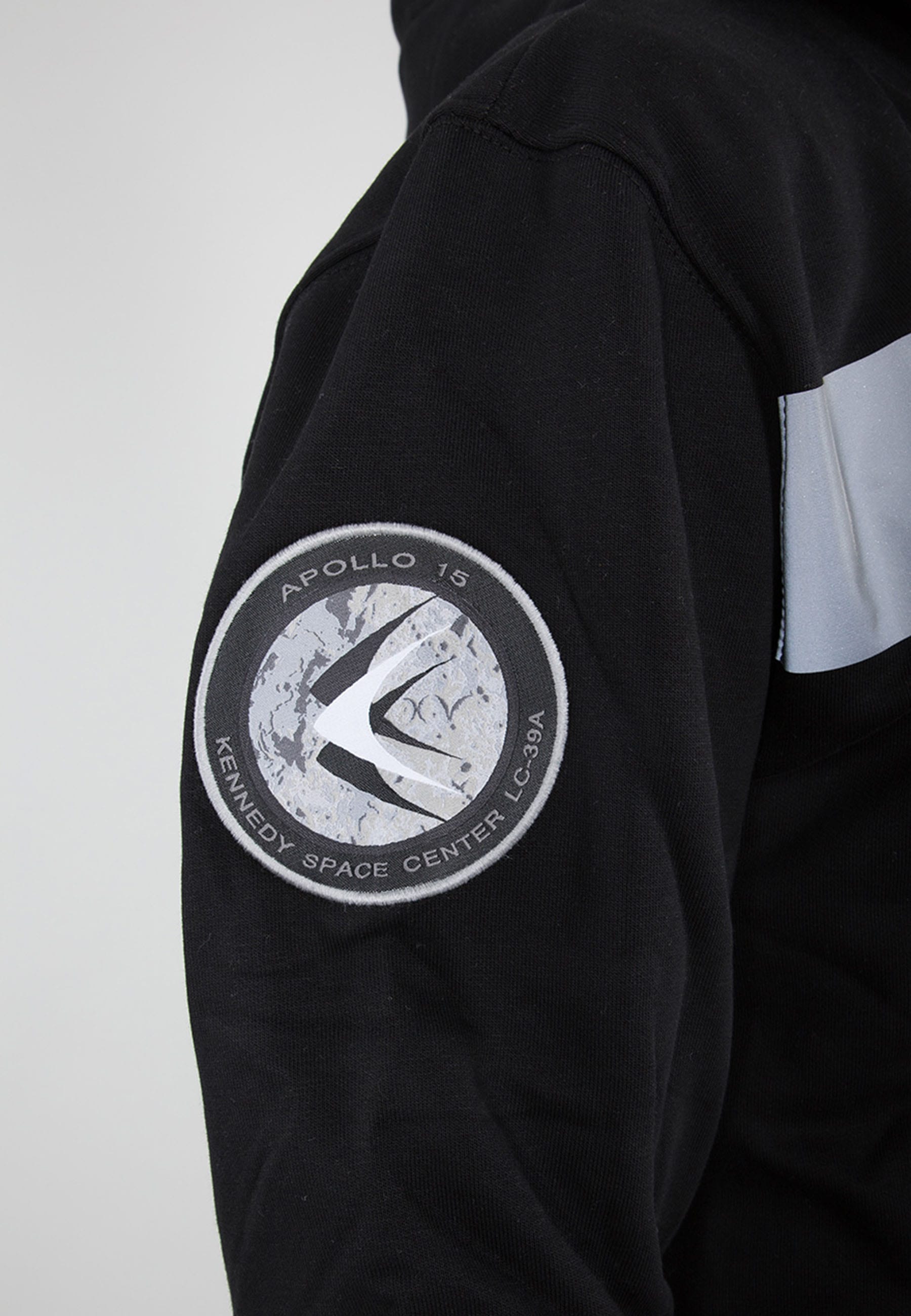 Hoodie ALPHA INDUSTRIES "NASA RS Hoodie", Herren, Gr. M, schwarz, Obermaterial: 80% Baumwolle, 20% Polyester, regular fit, Sweatshirts Hoodie schwarz M