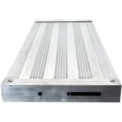 Euroline Alustufe gerieft 1000mm Stufenbreite, 180mm Stufentiefe