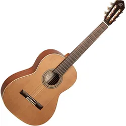 Ortega R18S Traditional Series 4/4 Konzertgitarre