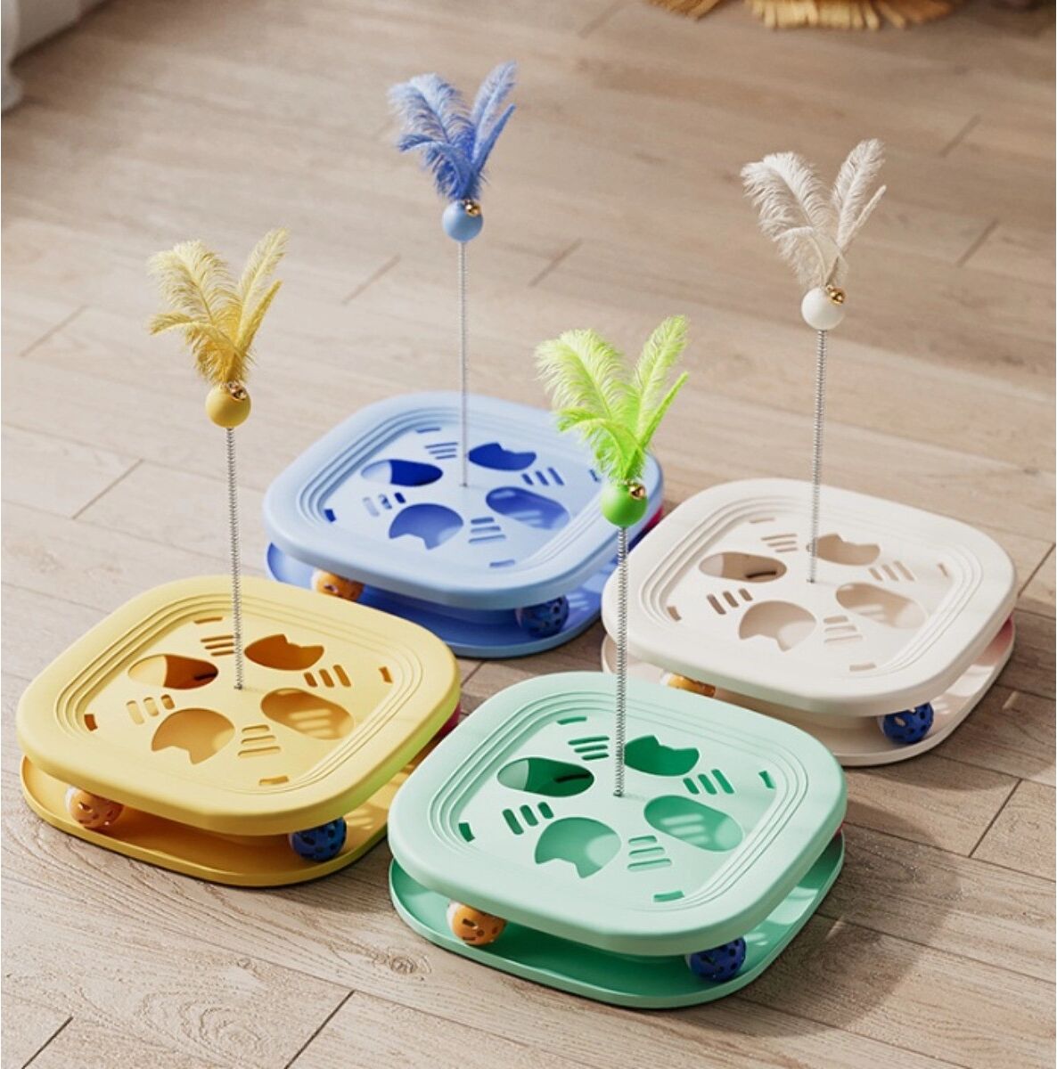 INF 3-in-1 interaktives Katzenspielzeug – Feder, Glöckchen & pfotenwühlende rollende Kugeln mit silikonrutschfester Basis, Beige