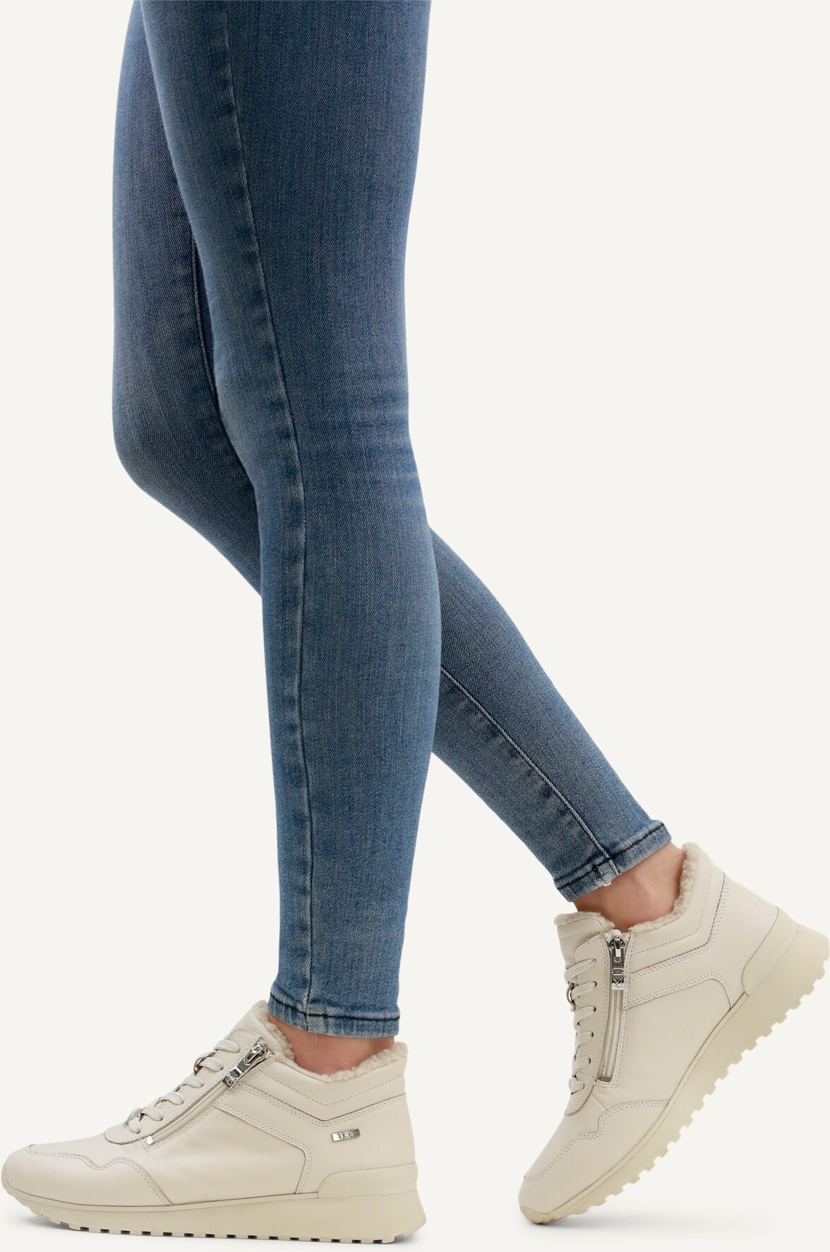 Keilsneaker CAPRICE, Damen, Gr. 37, Warmfutter, weiss (natur), Nappaleder, unifarben, Schuhe Keilsneaker, Winterboots, Schnürschuh, High-Top-Sneaker, in bequemer Weite natur 37, Warmfutter