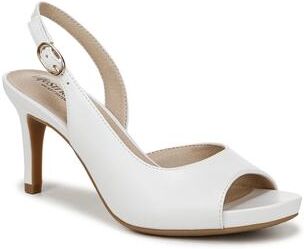 Women's Teller 2 Slingback Pump by LifeStride in Bright White (Size 7 M)