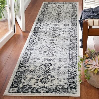 SAFAVIEH Tulum Ascensao Oriental Rug