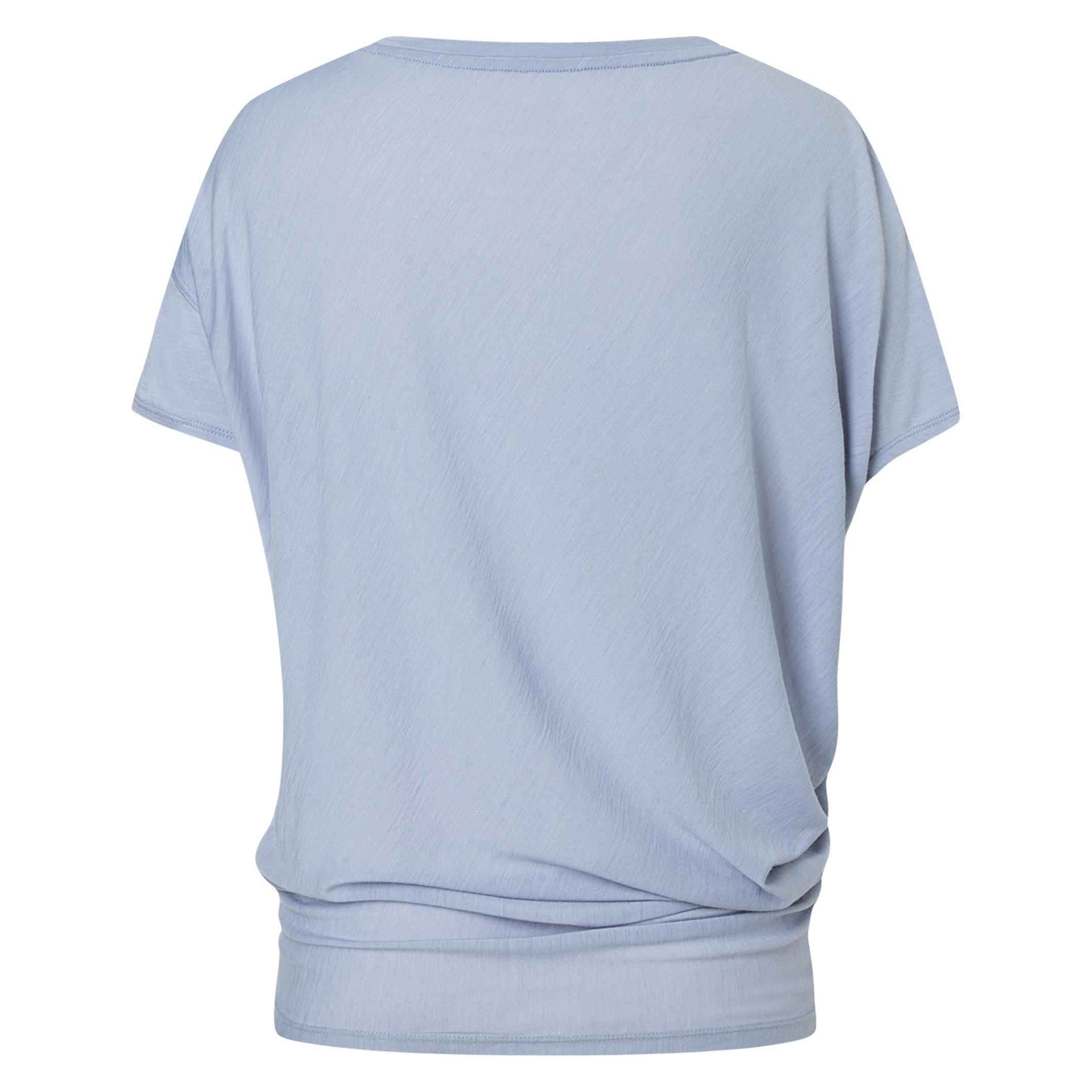Super Natural Women's Yoga Loose Tee (M) (75213346)