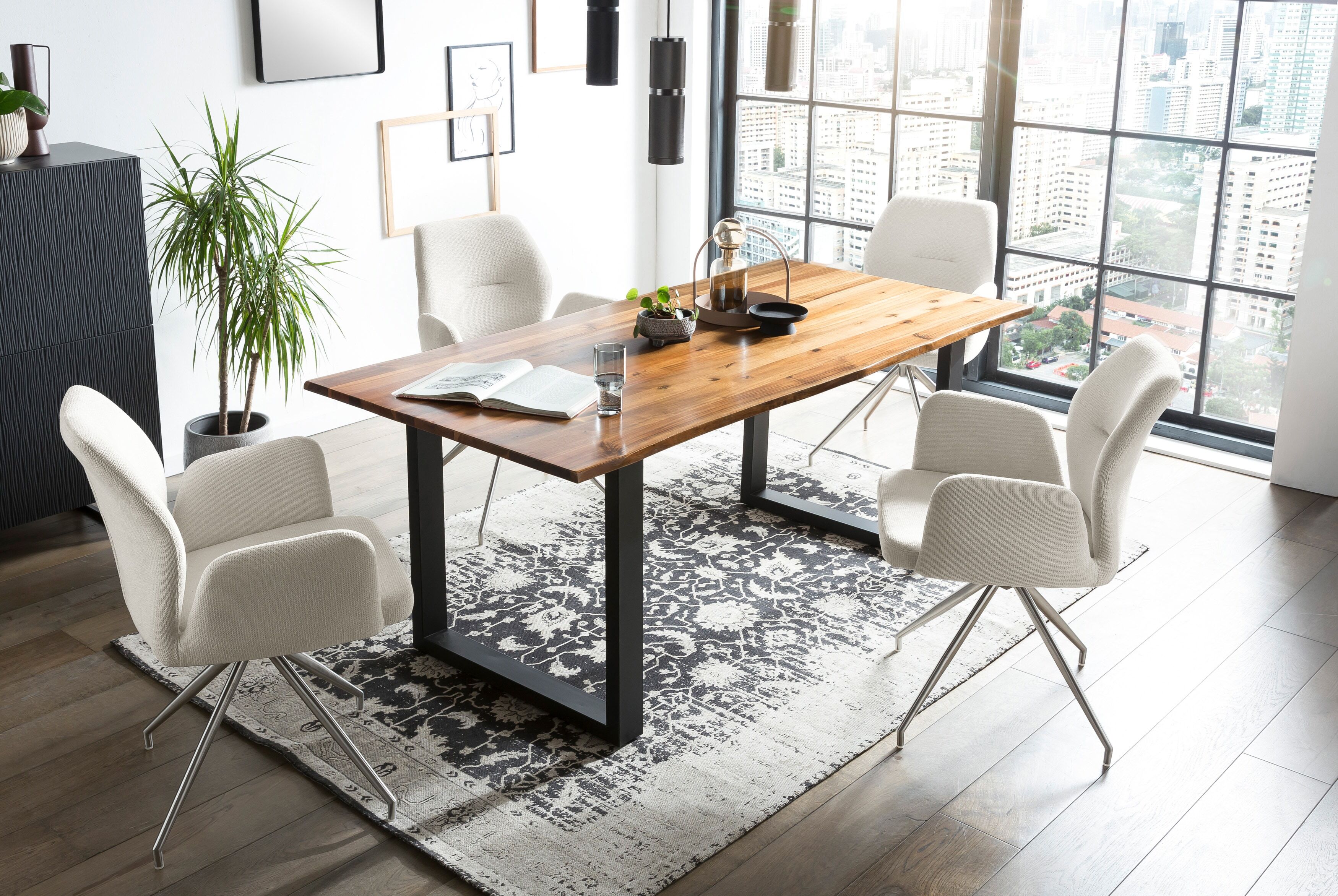Essgruppe SALESFEVER "Tischgruppe für gemütliche Familienabende", beige (cognac, schwarz, creme, silber, creme, silber), Strukturstoff, 160,85 + Drehfunktion, Edelstahl, Massivholz, Metall, Polyester, Sitzmöbel-Sets, Essgruppe, 5-teiliges Set: Tischplatte