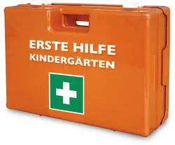 GRAMM medical healthcare GmbH Erste Hilfe-Koffer, Kindergarten, gefüllt, DIN13157 +Zusatzausstattung, mit Wandhalterung 418.035.00310