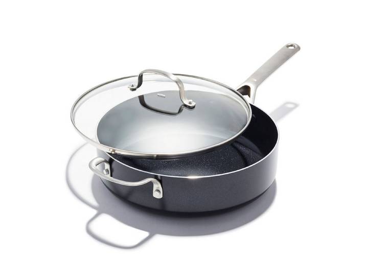 OXO Good Grips Servierpfanne Antihaftbeschichtete Sautierpfanne mit Deckel, Aluminium (1-tlg), Anbraten, schwenken, köcheln — Kochen im Alltag mühelos gemacht